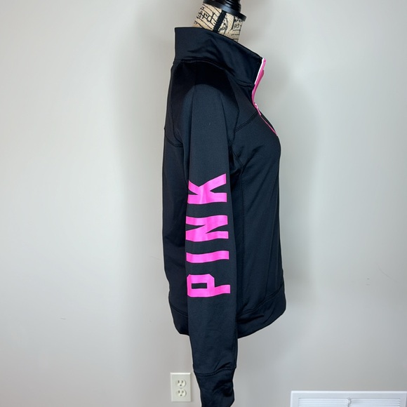 PINK Victorias Secret zip up with dog on the front - Picture 6 of 12